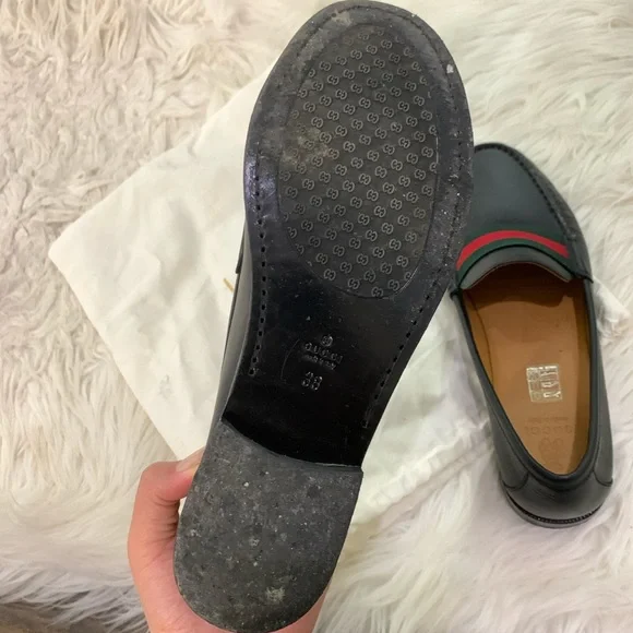 Gucci Loafers - Picture 4 of 4